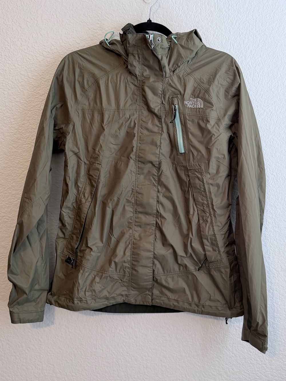 The North Face Venture HyVent 2.5L Rain Jacket with Mint Green Accents Medium